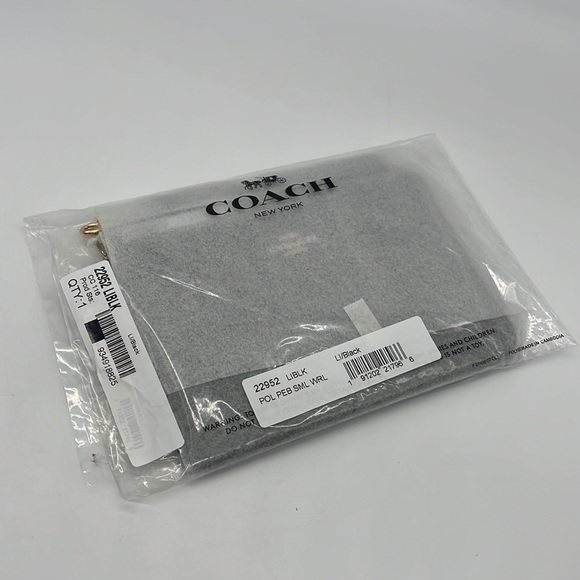 Coach Small Wristlet Light Gold/Black - Picture 11 of 13